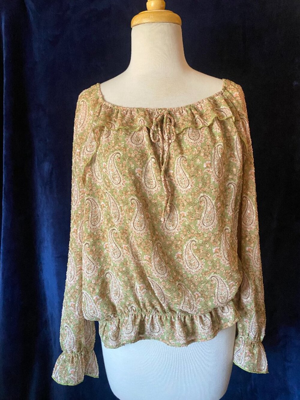 DR2 Womens Large Floral Top